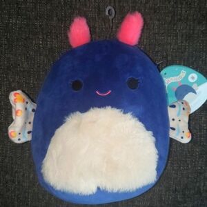 Squishmallow - Luya 8 inch Hot Topic Exclusive BNWTS - Rare